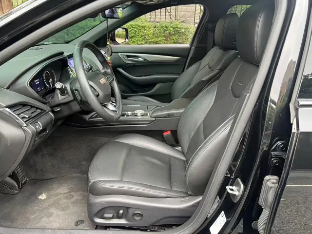 Cadillac CT5 — Фото автомобиля 6