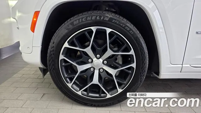 Jeep Cherokee WL — Фото автомобиля 5