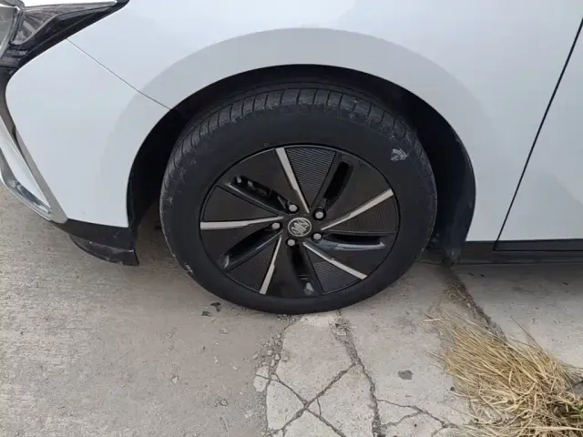 Buick Velite 6 — Фото автомобиля 22