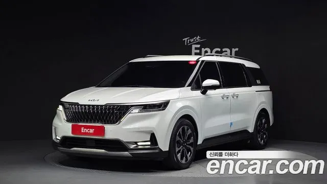 Фотография автомобиля — Kia Carnival Generation 4