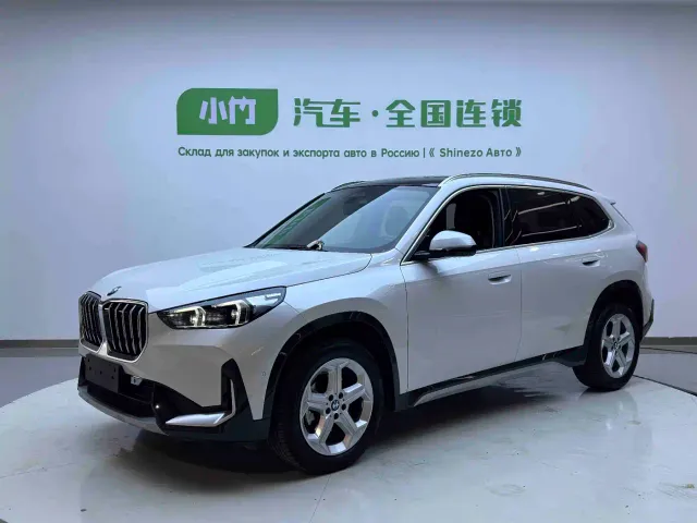Фотография автомобиля — BMW X1