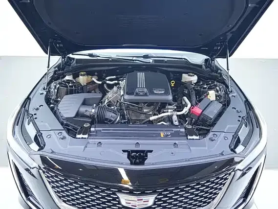 Cadillac CT5 — Фото автомобиля 9