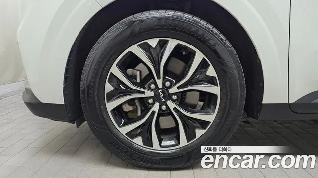 Kia Canival Carnival 4 поколение Дизель 9 мест Prestige — Фото автомобиля 5