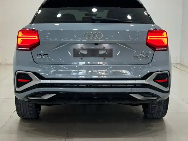 Audi Q2L — Фото автомобиля 10