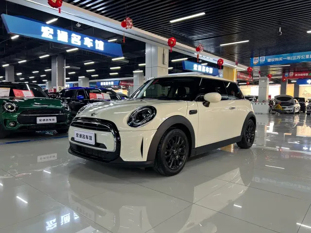 Фотография автомобиля — MINI Hatch