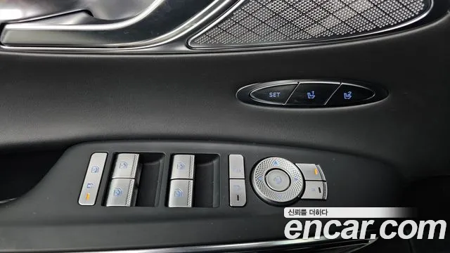 Genesis GV70 — Фото автомобиля 29