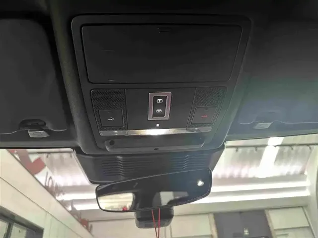 Land Rover Discovery Sport — Фото автомобиля 16