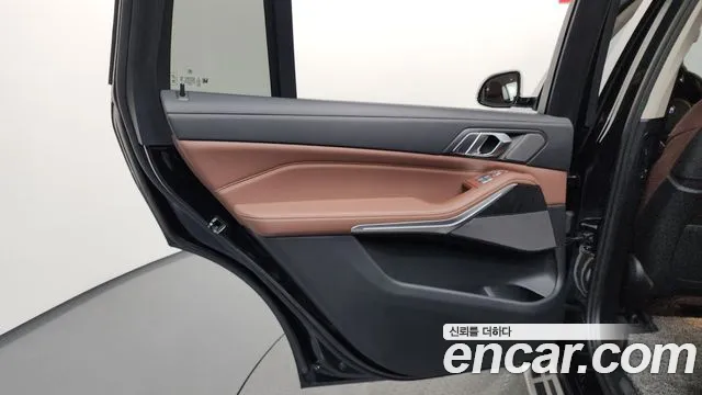 BMW X7 — Фото автомобиля 22