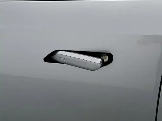 GAC Trumpchi GS8 — Фото автомобиля 18