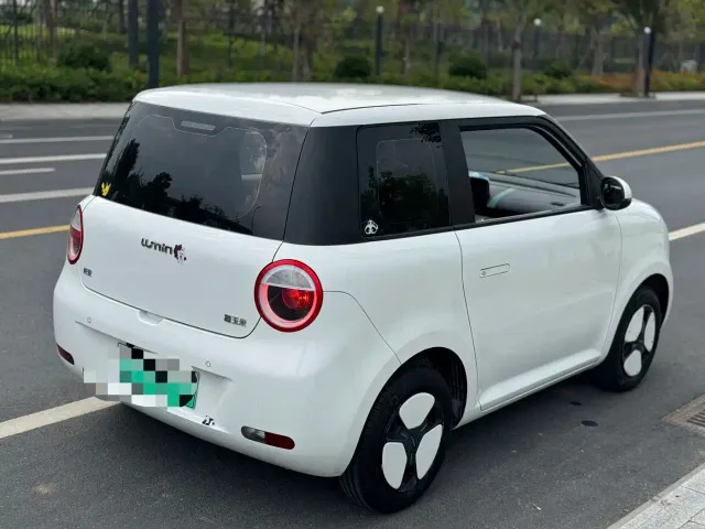 Changan Lumin — Фото автомобиля 2