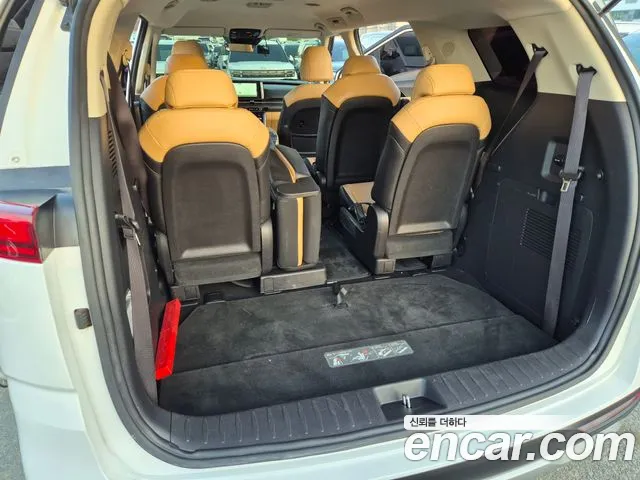 Kia Canival Carnival 4 поколение Дизель 11 мест Prestige — Фото автомобиля 9