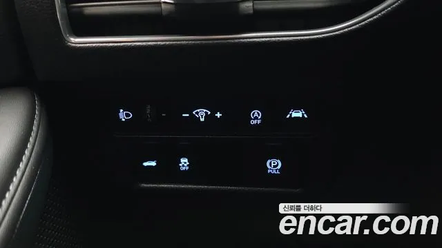 Hyundai Sonata — Фото автомобиля 10