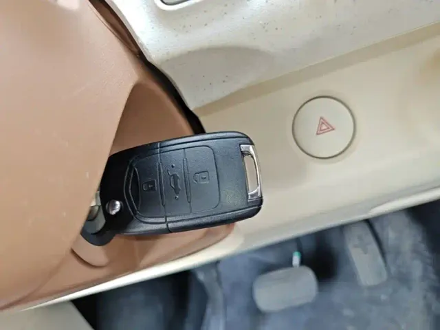 Wuling Hongguang Mini EV — Фото автомобиля 8