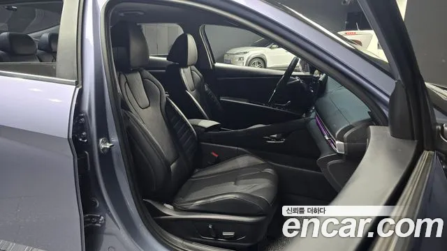 Hyundai Avante CN7 — Фото автомобиля 15