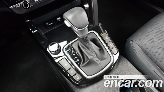 Kia Seltos — Фото автомобиля 9