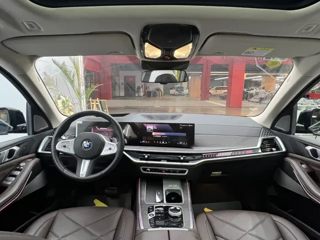 BMW X5 — Фото автомобиля 11