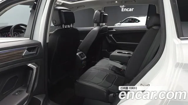 Volkswagen Tiguan — Фото автомобиля 11