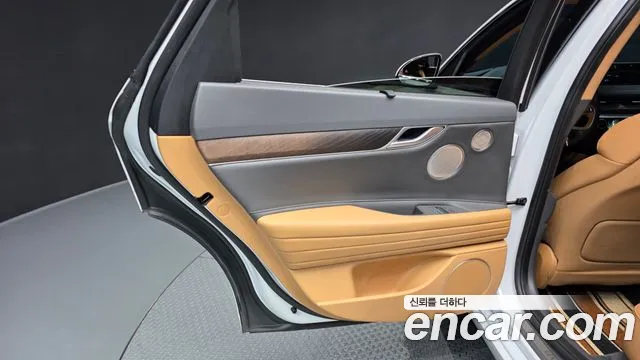 Genesis G80 RG3 — Фото автомобиля 14
