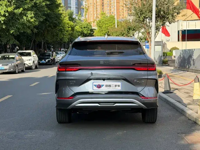 BYD Song PLUS — Фото автомобиля 5