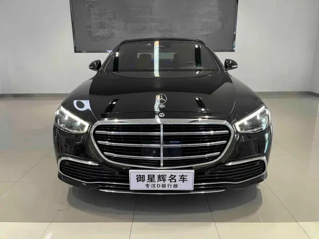 Mercedes-Benz S-Class — Фото автомобиля 2