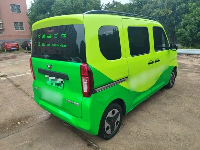 Wuling Zhiguang NEV — Фото автомобиля 6
