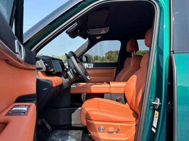 BYD FangChengBao Titanium 7 — Фото автомобиля 12