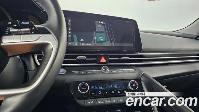 Hyundai Avante CN7 — Фото автомобиля 14