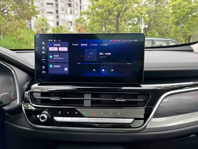 Haval H6 — Фото автомобиля 26