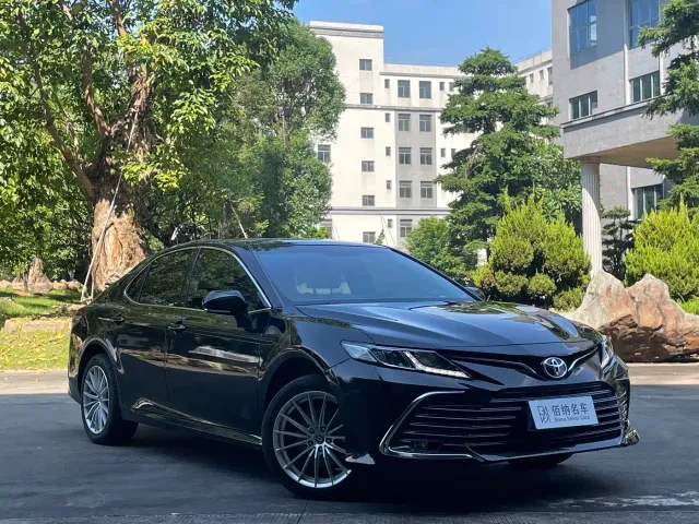 Toyota Camry — Фото автомобиля 4