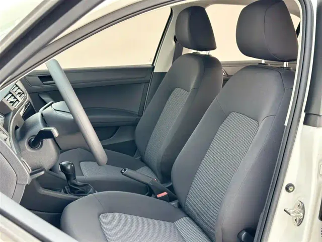 Volkswagen Santana — Фото автомобиля 20