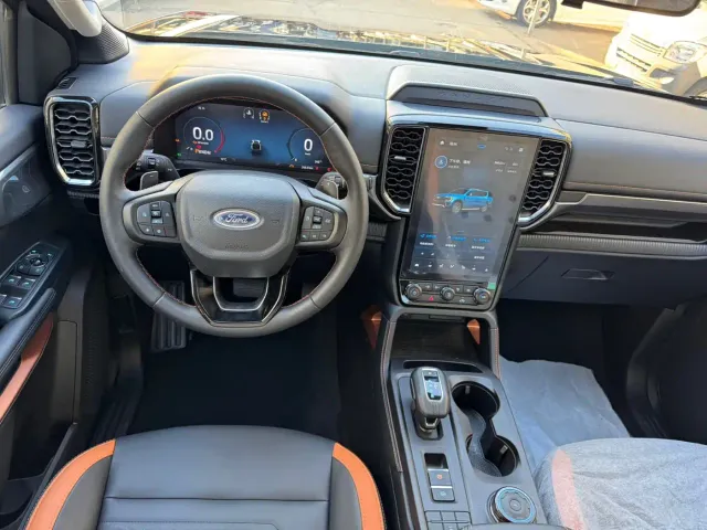 Ford Ranger — Фото автомобиля 12