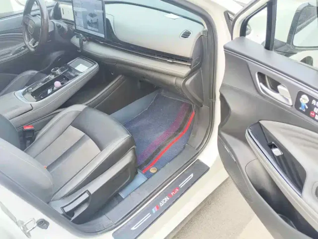 GAC Aion S Plus — Фото автомобиля 13