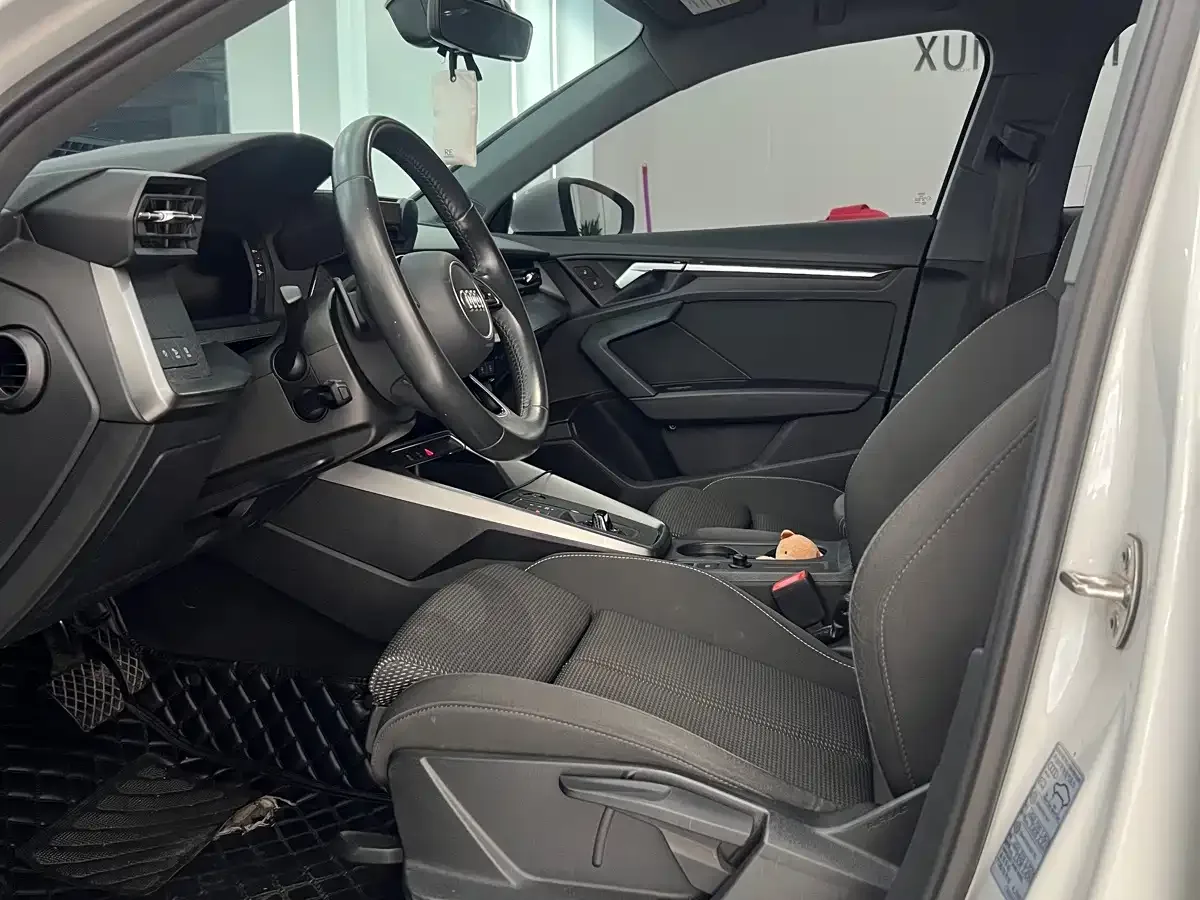 Audi Audi A3 2022 A3L Limousine 35 TFSI Progressive Sport — Фото автомобиля 15