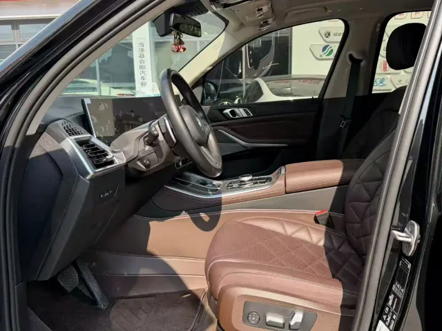 BMW X5 — Фото автомобиля 6