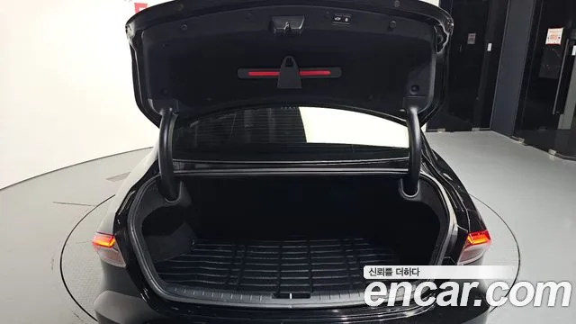 Hyundai Grandeur Новый Grandeur IG — Фото автомобиля 20