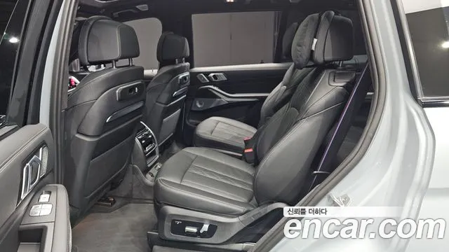 BMW X7 G07 — Фото автомобиля 12