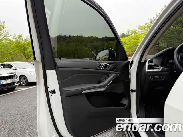 BMW X5 — Фото автомобиля 6