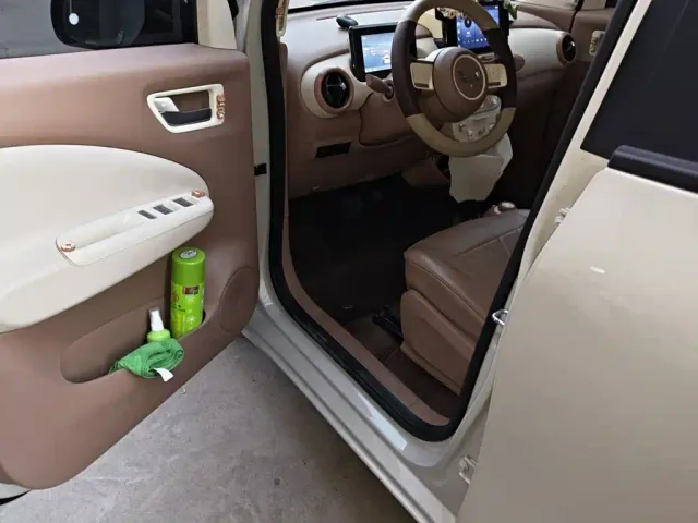 Wuling Hongguang Mini EV — Фото автомобиля 17