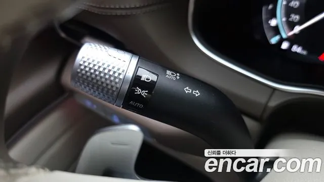 Genesis GV80 — Фото автомобиля 29