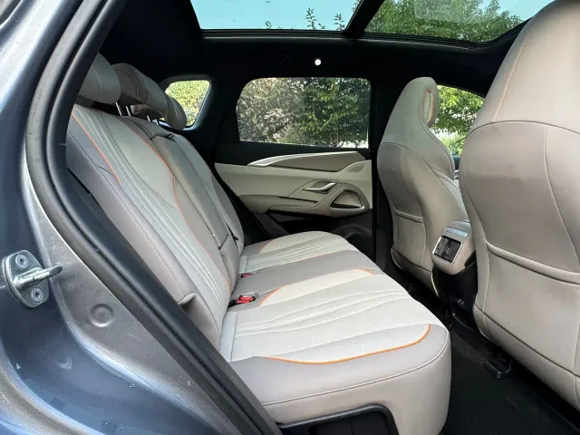 BYD Song Pro — Фото автомобиля 9