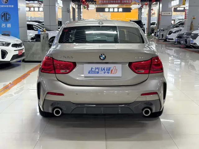 BMW 1 Series — Фото автомобиля 7