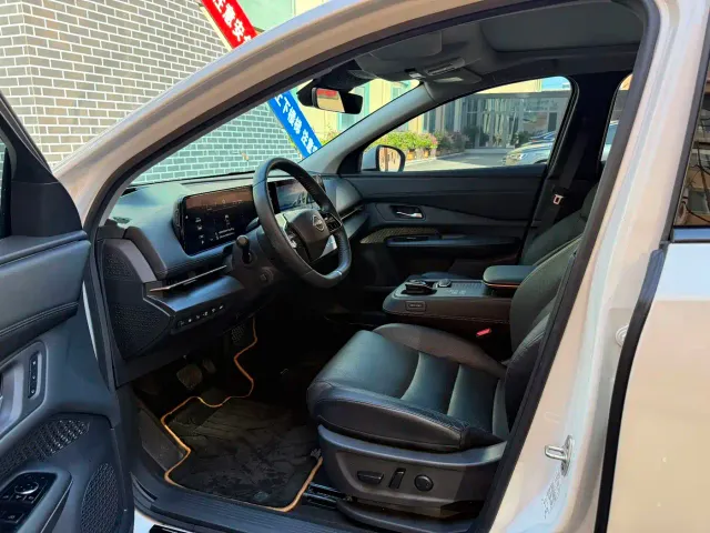 Nissan Ariya — Фото автомобиля 7