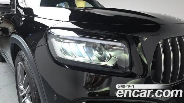 Mercedes-Benz GLB-Class — Фото автомобиля 20