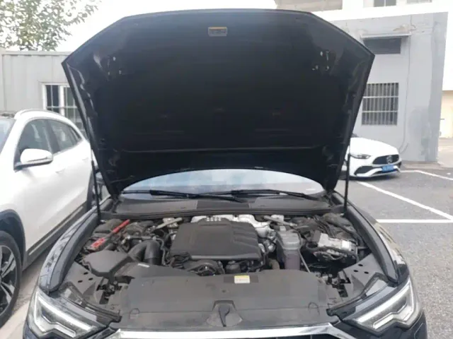Audi A6L — Фото автомобиля 24