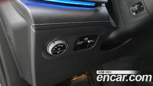 Mercedes-Benz EQS — Фото автомобиля 11