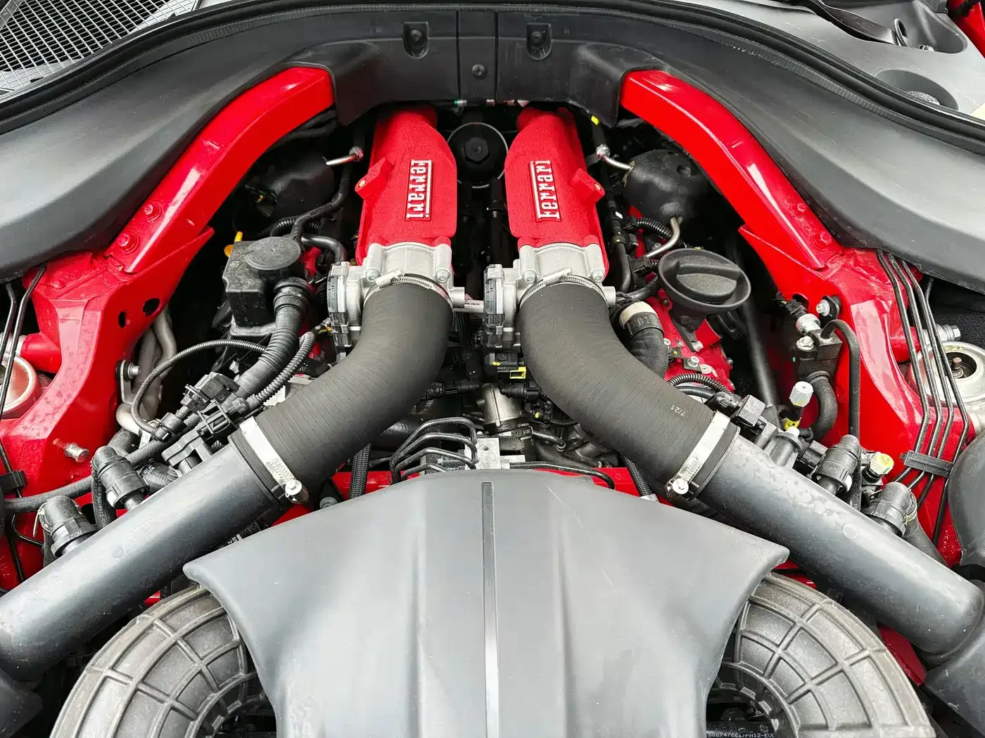 Ferrari Ferrari Roma 2020 3.9T V8 — Фото автомобиля 16