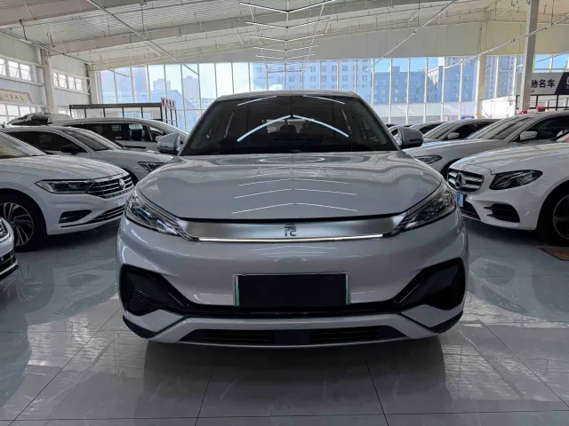 BYD Yuan PLUS — Фото автомобиля 2