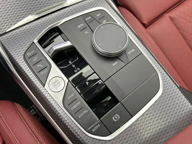 BMW 3 Series — Фото автомобиля 17