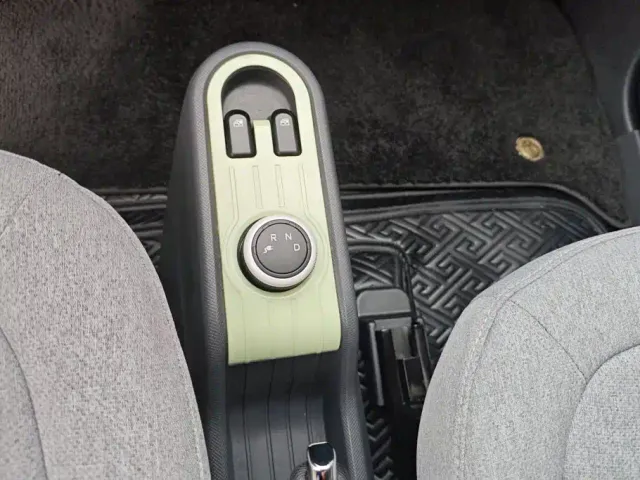 Wuling Hongguang Mini EV — Фото автомобиля 16