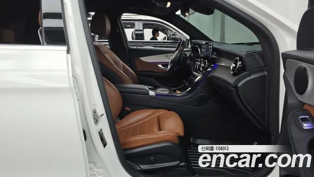 Mercedes-Benz GLC-Class — Фото автомобиля 17